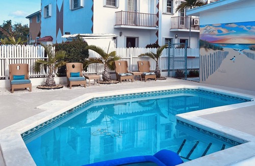 Westward Villas Subdivision Condo | Spacious Cable Beach condo #4 with pool near beach VRBO
