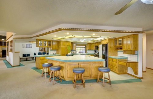 Apple Valley House | Spacious California Oasis: Patio, Fireplace & Pool