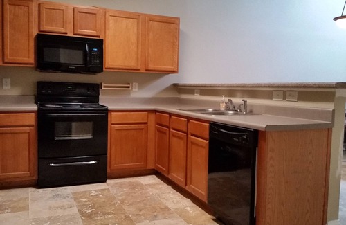 Cartersville House | Spacious Cartersville Condo, 9.6 miles to Lakepoint Sports Complex, Sleeps 8