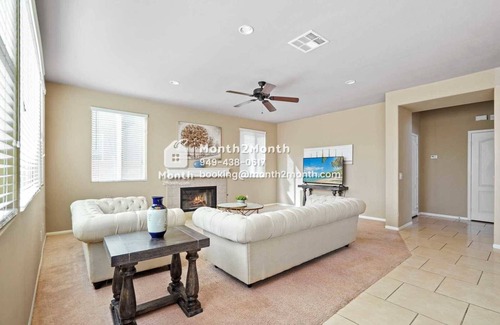 Lancaster House | Spacious Castle on 62nd St #41369