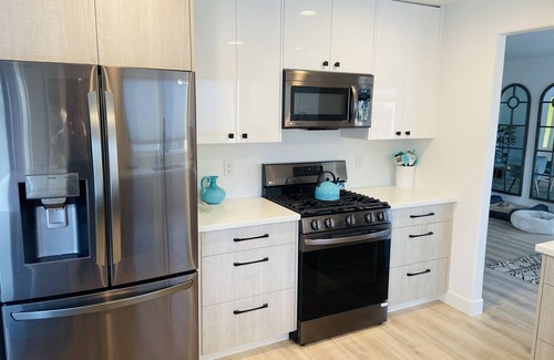 Sparks House | Spacious centrally located family home in Sparks Nv !