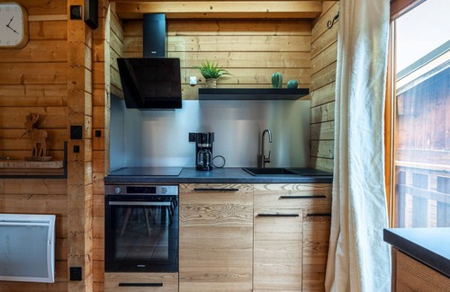 Verchaix Apartment | Spacious chalet near ski resort