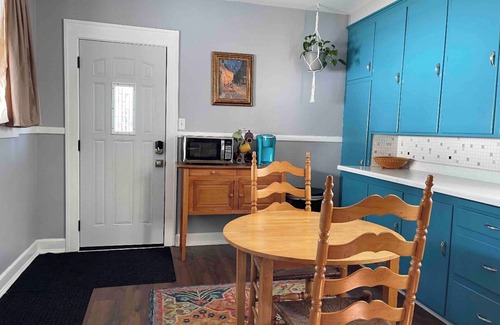 Sandusky Apartment | Spacious & Charming Downtown Sandusky/Cedar Point/Lake Erie/Kalahari