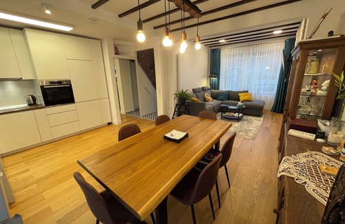 Hilversum House | Spacious & charming house near Amsterdam. 3 Bedrooms, 2.5 baths