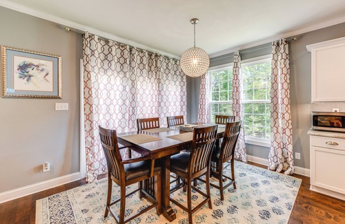 Chester House | Spacious Chester Home Near Pocahontas State Park!