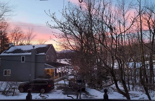 Wallingford House | Spacious Chipman Lake House Nestled against 200 ac. land trust with Water Access