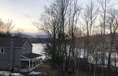 Wallingford House | Spacious Chipman Lake House Nestled against 200 ac. land trust with Water Access