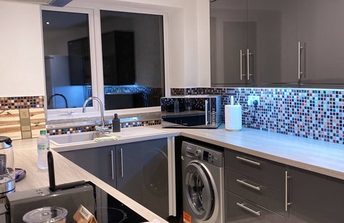 Lancaster House | Spacious city centre property