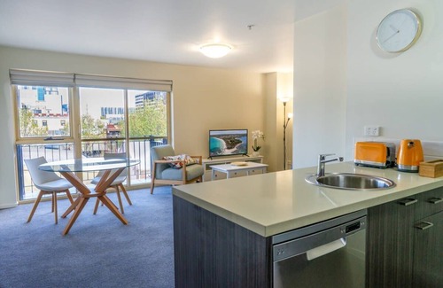 Carlton South Apartment | Spacious City Stay Near Lygon Street Dining