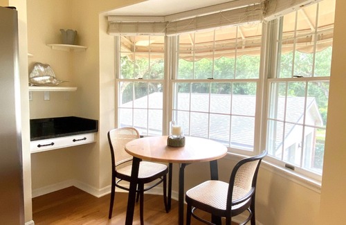 Indian River Shores Condo | Spacious condo with views of oak canopy, gardens & pool. 5-minute walk to beach.