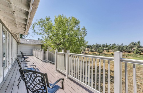 Yosemite Lakes House | Spacious Coarsegold Getaway ~ 34 Mi to Yosemite!