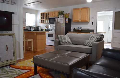 Folly Beach House | Spacious Comfort & Convenient! Steps to downtown & beach! Adjustable KING bed!