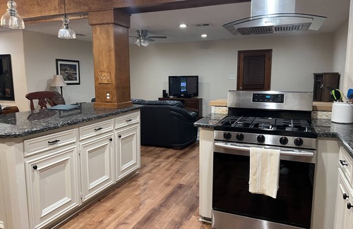 Tomball House | Spacious Comfort - Long Term Stays Considered.
