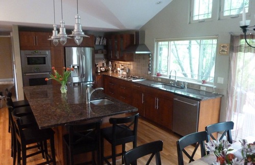 Park East House | Spacious Comfortable and Cozy Home away from Home