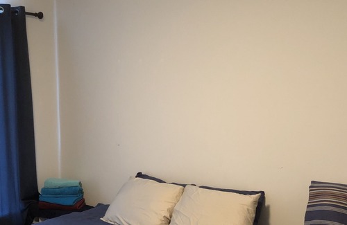 Chateauguay Condo | Spacious Condo for getaway with king size bed