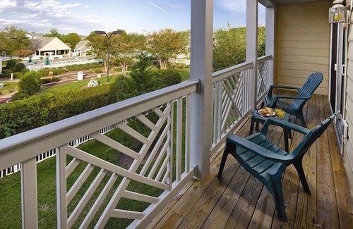 Williamsburg Condo | Spacious condo in a Williamsburg Resort, Please email first with question