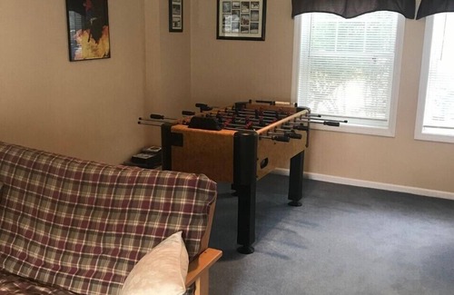 Bethel Condo | Spacious Condo on Sunday River Access Road
