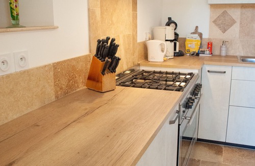 Happonvilliers Cottage | Spacious cottage in Happonvilliers with private garden, accommodates up to 14, pets allowed