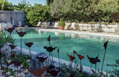 Oppede Cottage | Spacious Cottage in Oppede with Swimming Pool