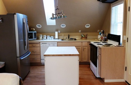 Eugene Apartment | Spacious Country Guest Apartment