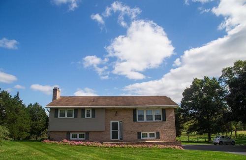 Annville House | Spacious Country Home near Hershey Park, LVC, and In the Net