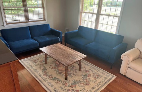 Fisherville Other | Spacious countryside getaway with a pool! Fun for the whole family or friends!
