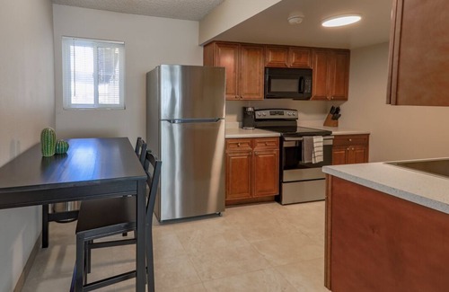 Las Vegas Condo | Spacious Cozy Condo Close to Sphere & Strip.