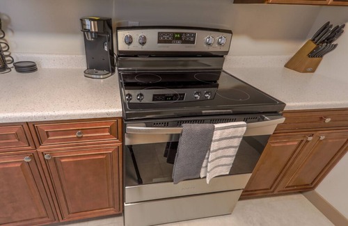 Las Vegas Condo | Spacious Cozy Condo Close to Sphere & Strip.