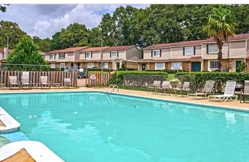 Mobile Condo | Spacious Cozy Condo! Perfect for longer stays