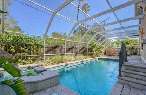 Davis Islands House | Spacious Davis Island Home, minutes away from downtown Tampa and Amalie Arena!