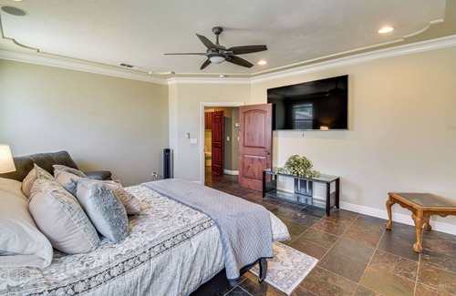 Delhi House | Spacious Delhi Home w/Fireplaces, Patio & Grill!