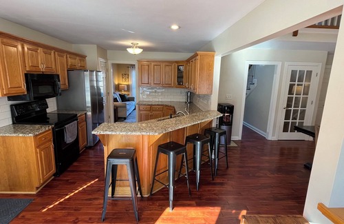 Otisco House | Spacious Derby Retreat on Secretariat Drive