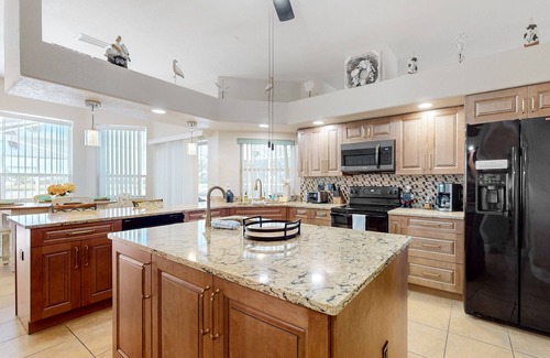 Deep Creek House | Spacious, dog-friendly home with pool, foosball, kayaks, & W/D - snowbirds OK