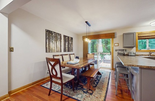 Shorewood-Tower Hills-Harbert House | Spacious Dog Friendly Home w/heated pool, fenced yard, gas grill, & fire pit