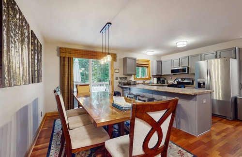 Shorewood-Tower Hills-Harbert House | Spacious Dog Friendly Home w/heated pool, fenced yard, gas grill, & fire pit