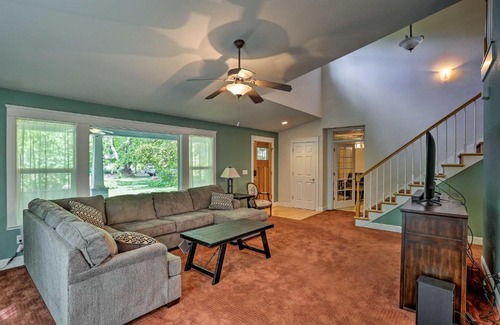 Chico House | Spacious Downtown Chico Home about Half Mile to CSU!