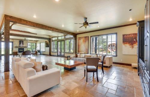 Edmond Apartment | Spacious Edmond Vacation Rental with Hot Tub!
