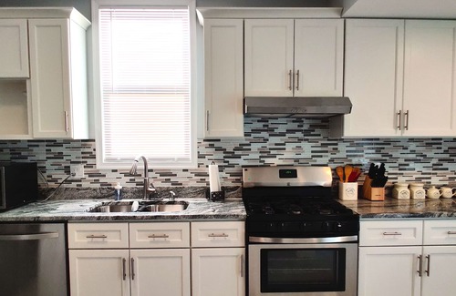 Catonsville House | Spacious Elegantly Furnished 4BR House in Great Location in Baltimore