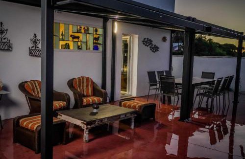 Chiclana de la Frontera Villa | Spacious villa with pool in Chiclana de la Frontera