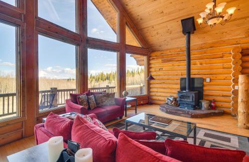 Fairplay House | Spacious Fairplay Log Home with Patio and Fire Pit!