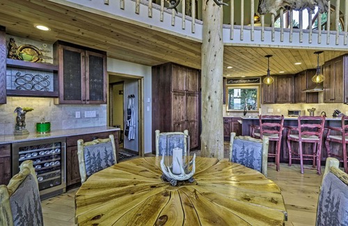Valley of the Sun Cabin | Spacious Fairplay Retreat w/Hot Tub & Fire Pit!