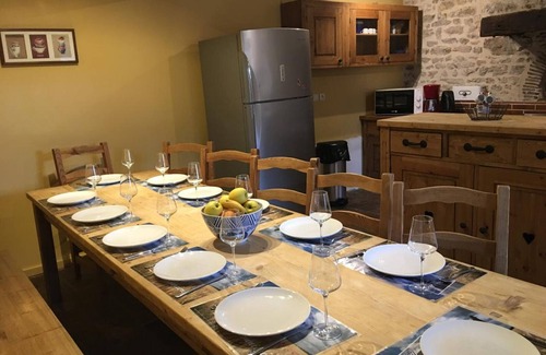 Prenouvellon Cottage | Spacious Family Cottage with Garden, Near Châteaudun & Talcy Castles