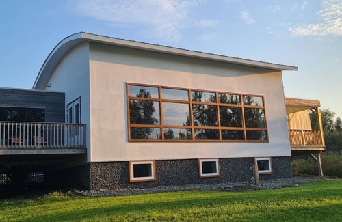 Colchester County House | Spacious family friendly house 10 people. Close to Wentworth Jost, Tatabrew etc