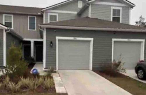 Baymeadows House | Spacious Family-Friendly Home in Serene Jacksonville Neighborhood
