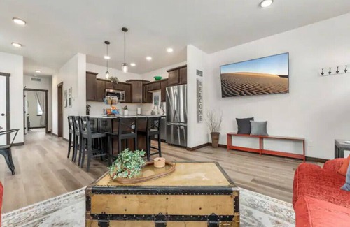 Priest River House | Spacious & family friendly retreat in newer townhome near town in Priest River