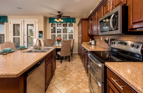 Orchards House | Spacious, family-friendly getaway w/a private pool, outdoor kitchen, game room