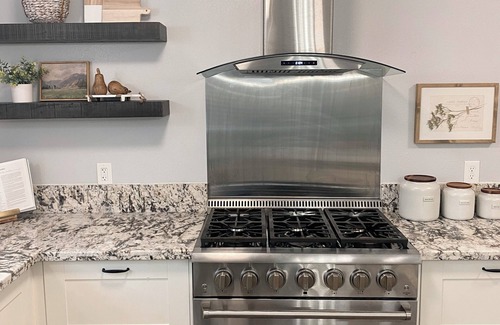 Rexburg House | Spacious, family-friendly, great for gathering. Duplex upstairs unit in Rexburg