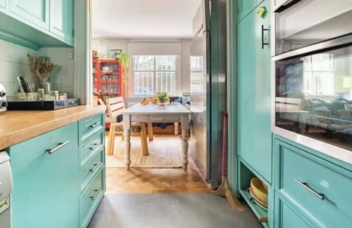 Clapham House | Spacious Family-Friendly 3BR 2BA London House +King Bed, 1-3min Walk to Tube+Bus