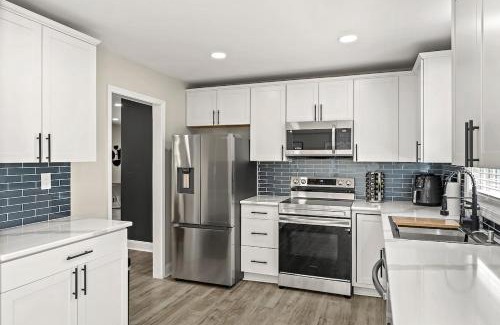 Church Street Apartment | Spacious Family-Friendly Retreat in Atlanta