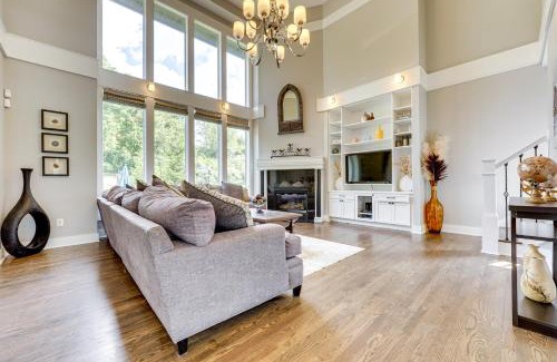 Salem House | Spacious Family Getaway 8 Mi to Main St Ann Arbor